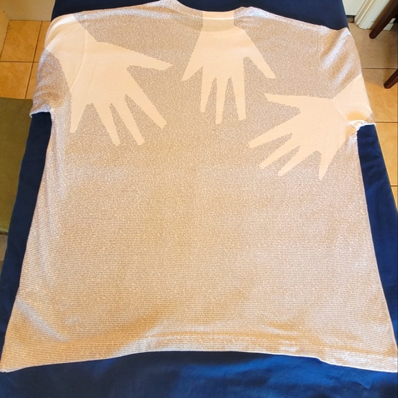 Litographs Unisex Tee Size XXXL "A Christmas Carol" Gray & White NWOT - Picture 3 of 7